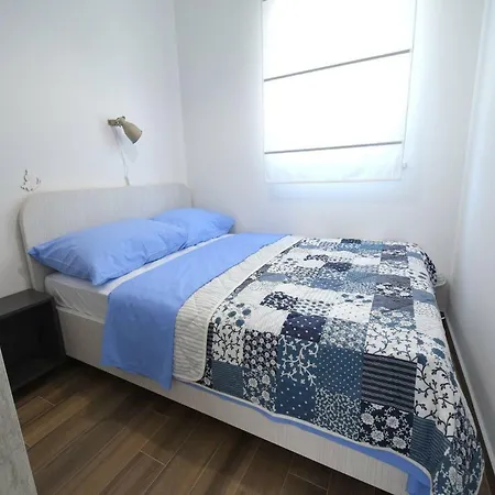 Apartment Medna Cizici